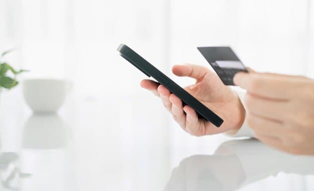 Hero image for How to Accept Credit Card Payments on Your Phone
